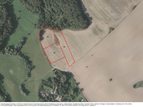 Zarnekow – Ackerstück am Waldhang, Mecklenburg-Vorpommern, Nordwestmecklenburg