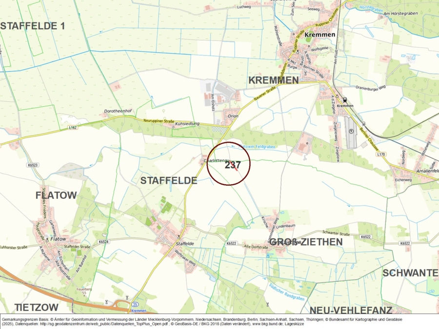 Kleine Ackerfläche nordöstlich von Staffelde - Bild
