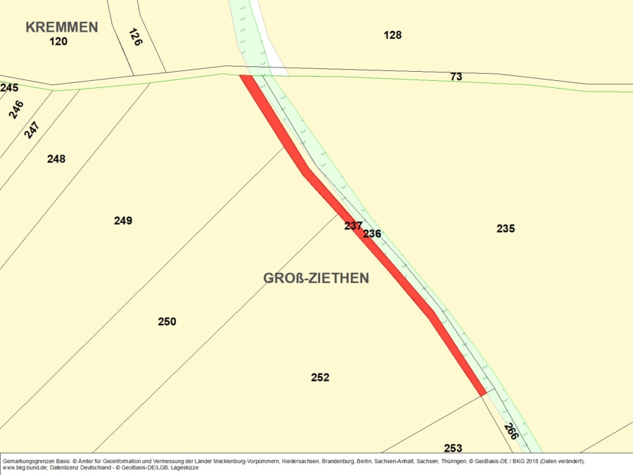 Kleine Ackerfläche nordöstlich von Staffelde - Bild